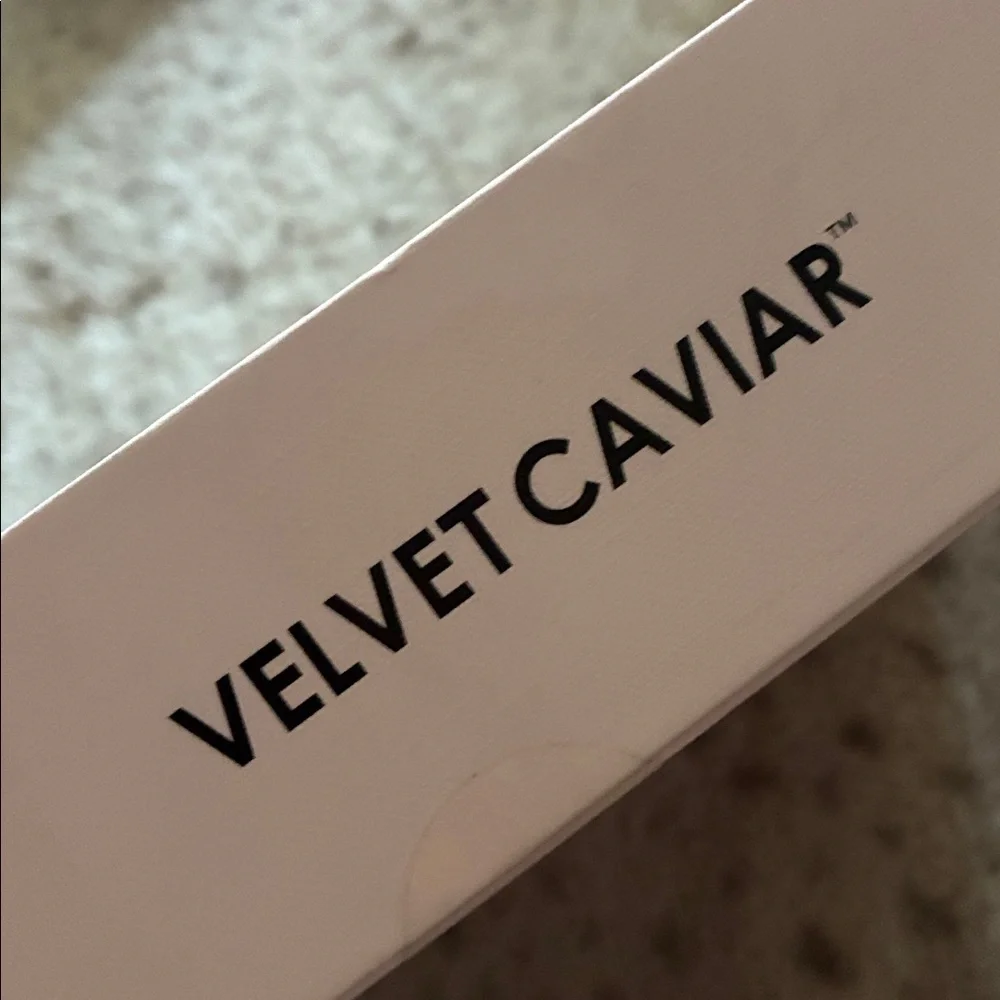 Velvet Caviar Phone Accessories Set - Hot Pink Leopard